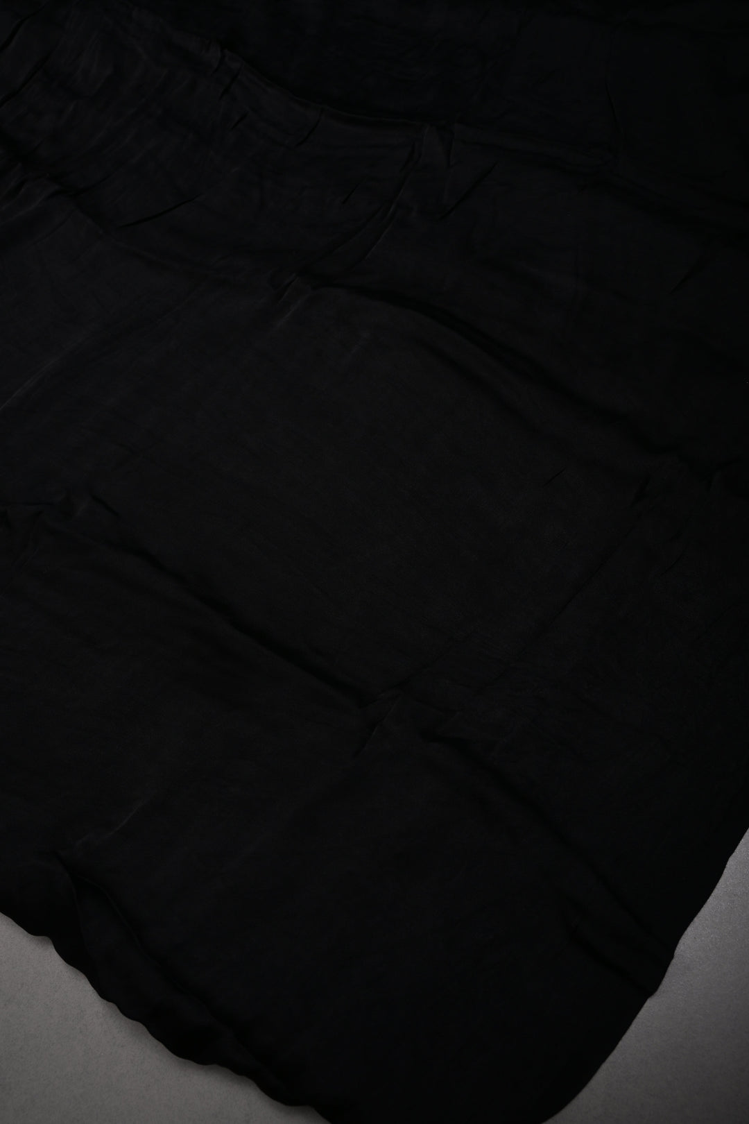 Black Borderless Modal Silk Saree with Lagda Patta Crushed Tissue Pallu | SHOBITAM