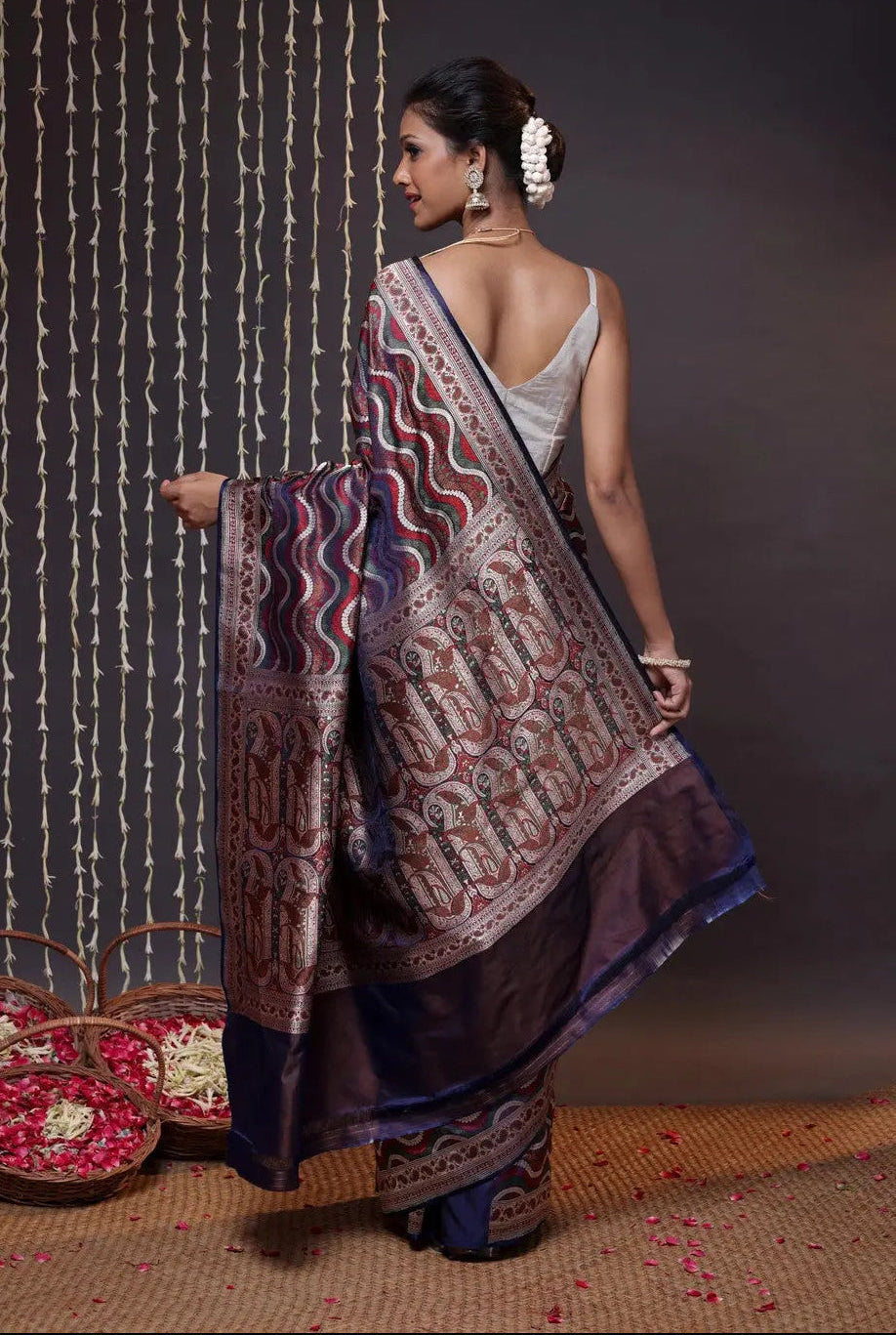 Stunning Chevron Design Handloom Navy Blue Tanchoi Silk Banarasi Saree | SILK MARK CERTIFIED