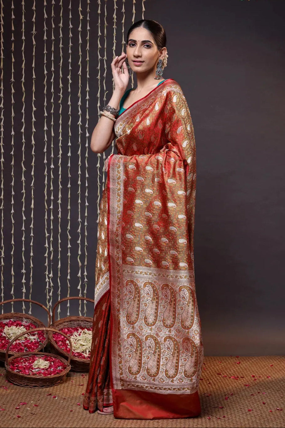 Dual Tone Handloom Orange Pure Silk Tanchoi Banarasi Saree With Zari | SILK MARK CERTIFIED | SHOBITAM