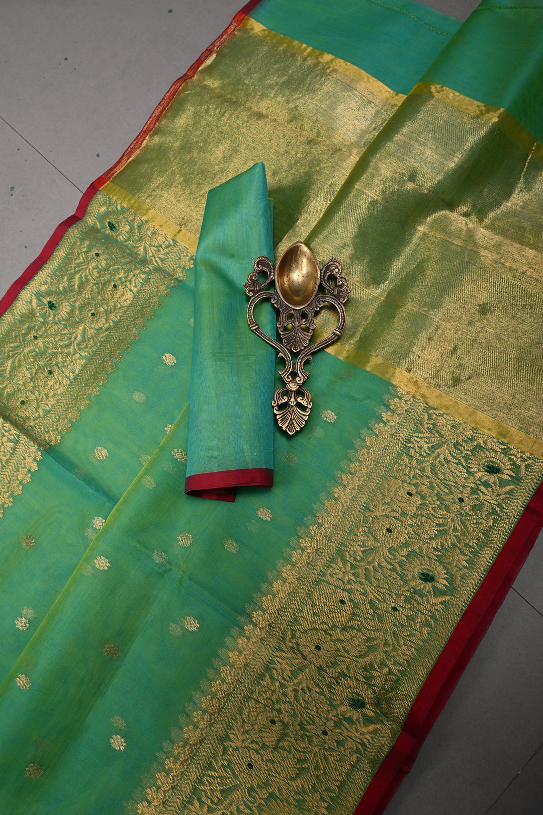 Green Dual tone Chanderi Silk Saree with Chunri Zari Buttis and Meenakari Zari Borders | SHOBITAM