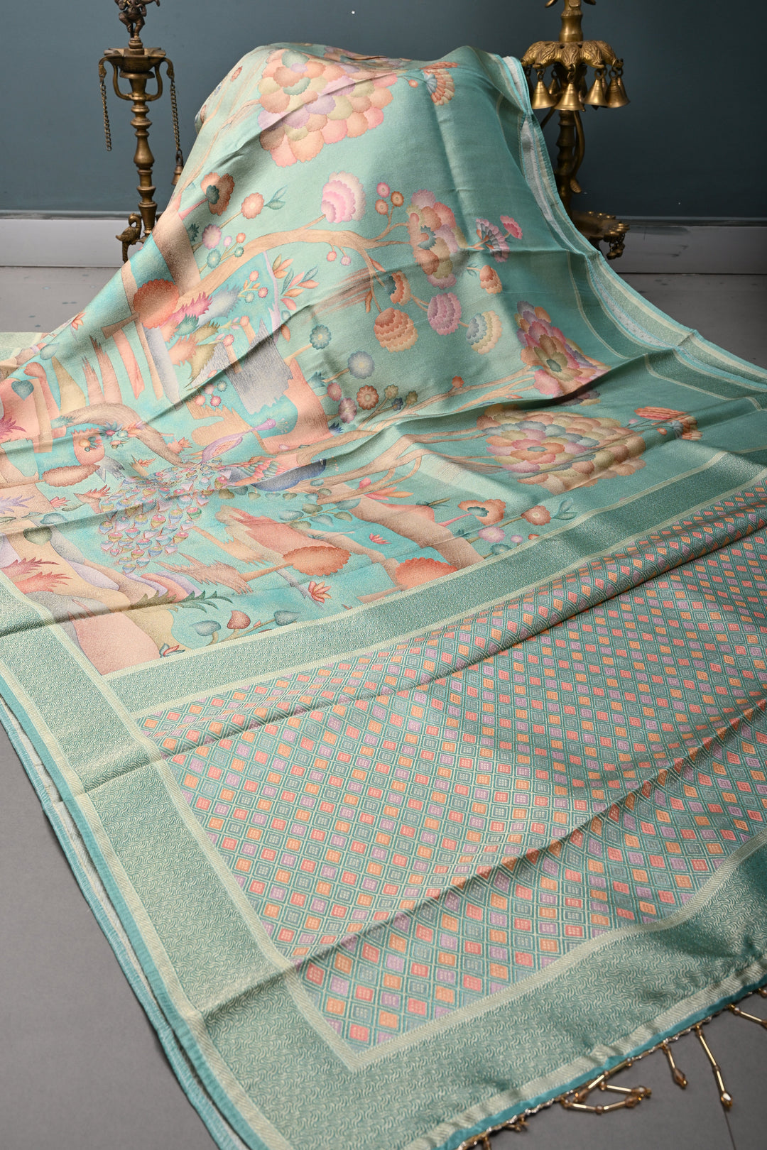 Green Woven Viscose Position Print Saree With and Zari Border | SHOBITAM