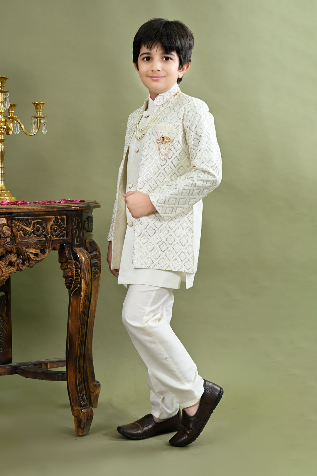 Boys Cotton Silk Geometric Embroidered Sequinned Sherwani with Pant & Necklace Set - White | SHOBITAM