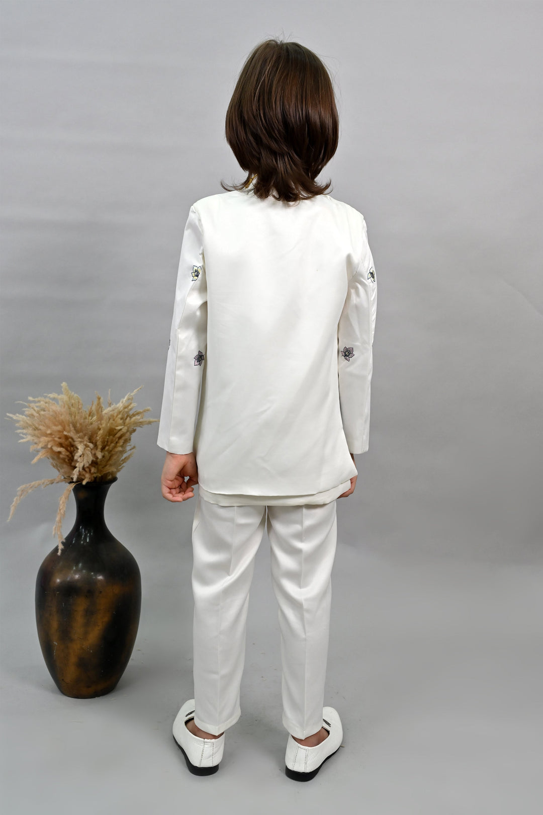 Boys Satin Peacock Floral Embroidered Sherwani Set - Offwhite  | SHOBITAM