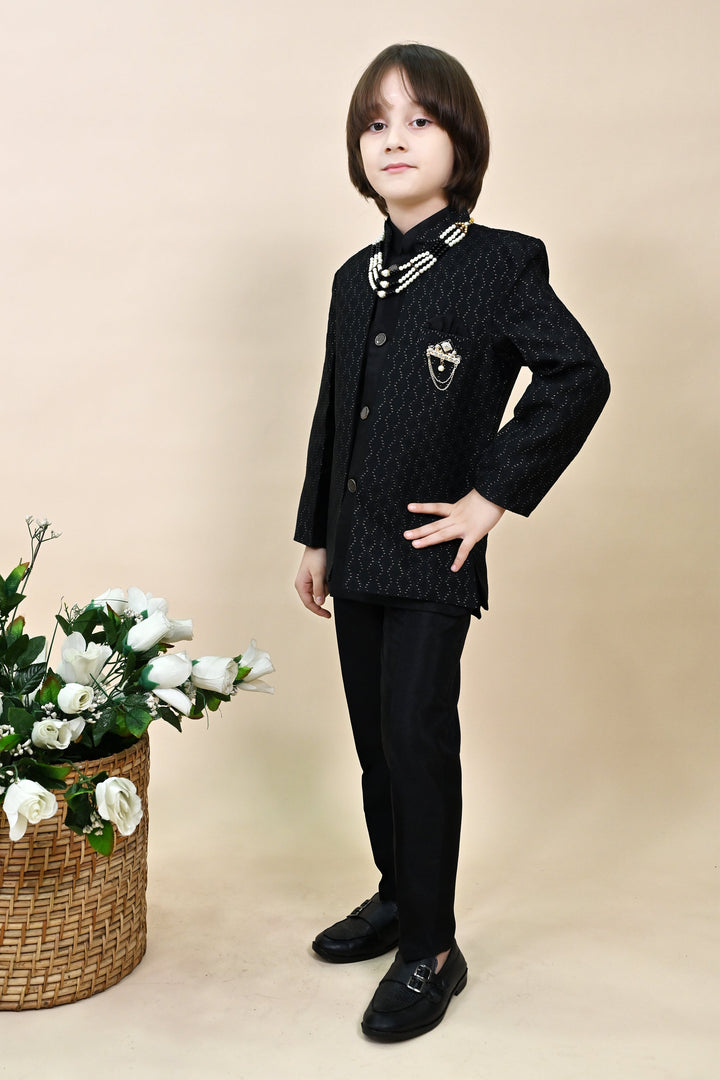 Boys Silk Blend Zigzag Jacquard Embroidered Sherwani Set - Black | SHOBITAM