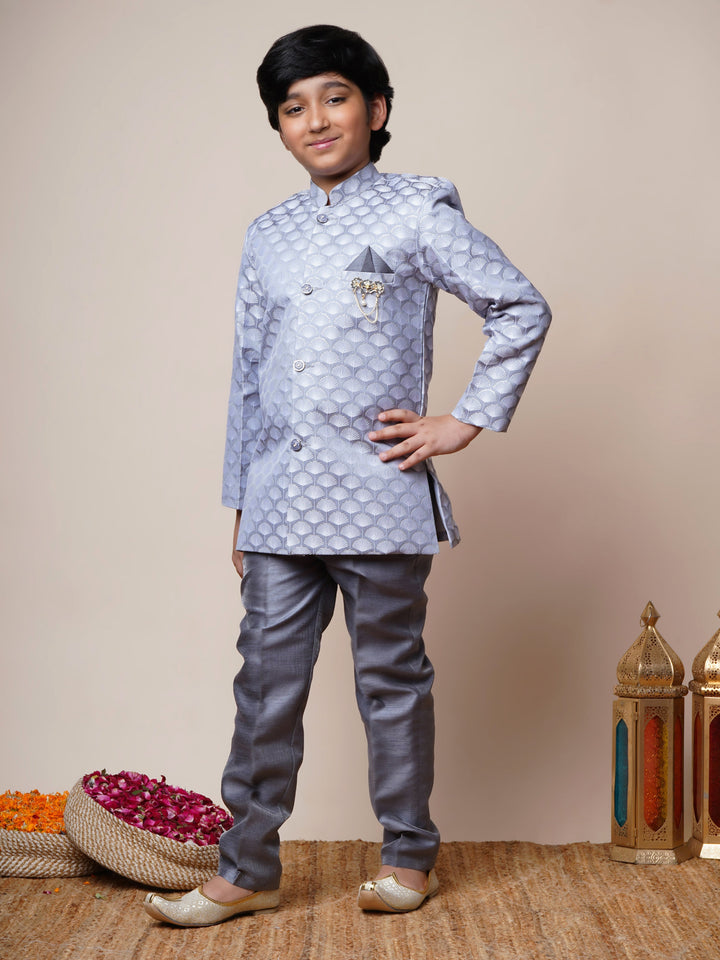 Boys Jacquard Scallop Motifs Sherwani Set with Trousers - Grey  | SHOBITAM