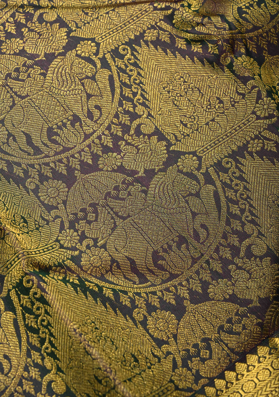 Green Dual Tone Kanjivaram Pure Silk Saree with Vanasingaram Brocade and Zari Border | SILK MARK CERTIFIED