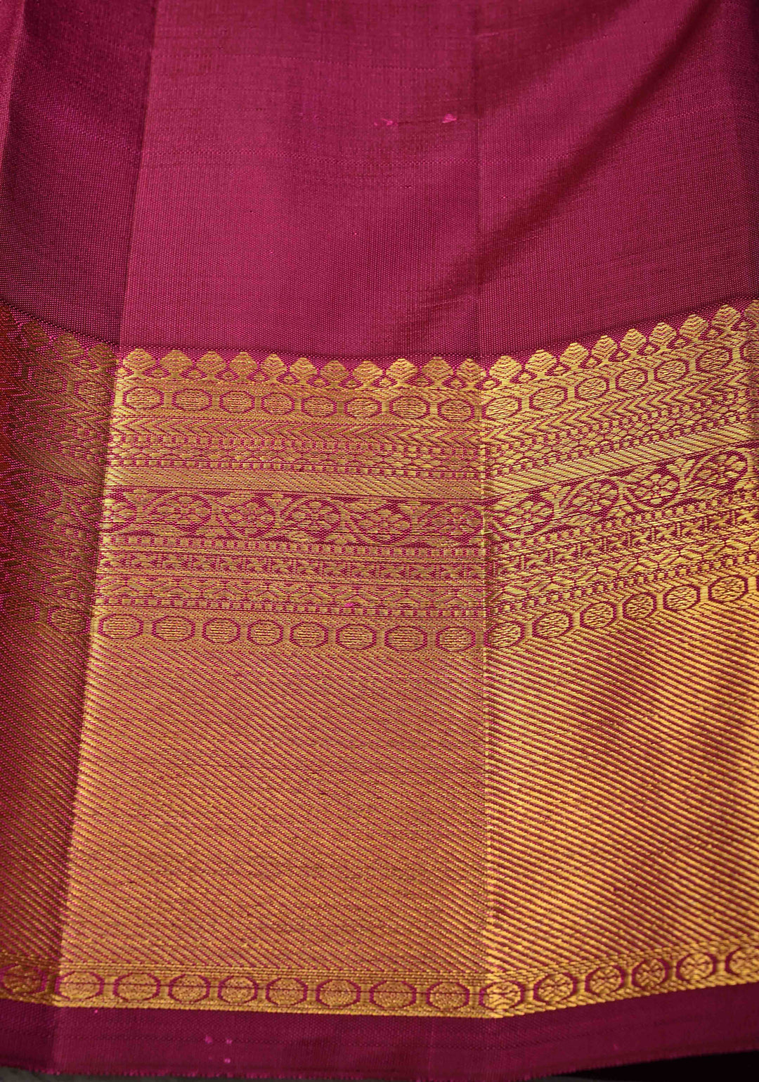 Majenta Kanjivaram Pure Silk Saree with Vanasingaram Brocade and Zari Border | SILK MARK CERTIFIED