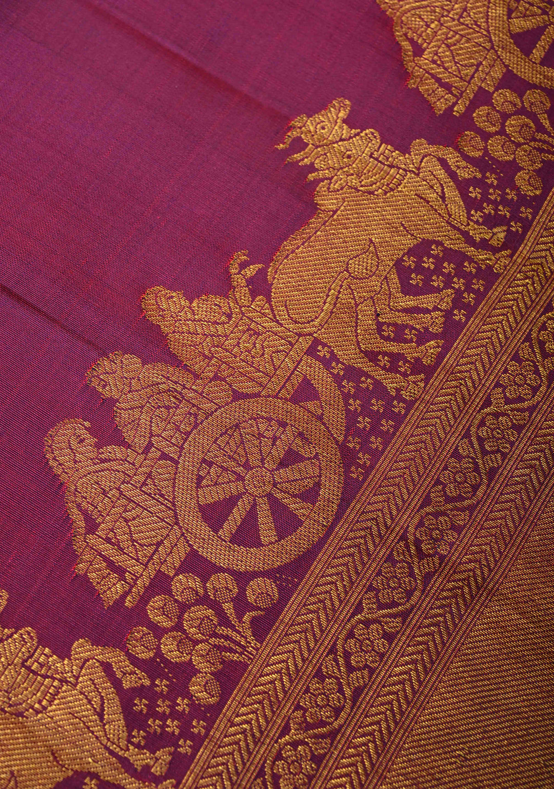 Purple Dual Tone Kanjivaram Silk Saree with Zari Buttas and Bullock Cart Procession Zari Border | SILK MARK CERTIFIED