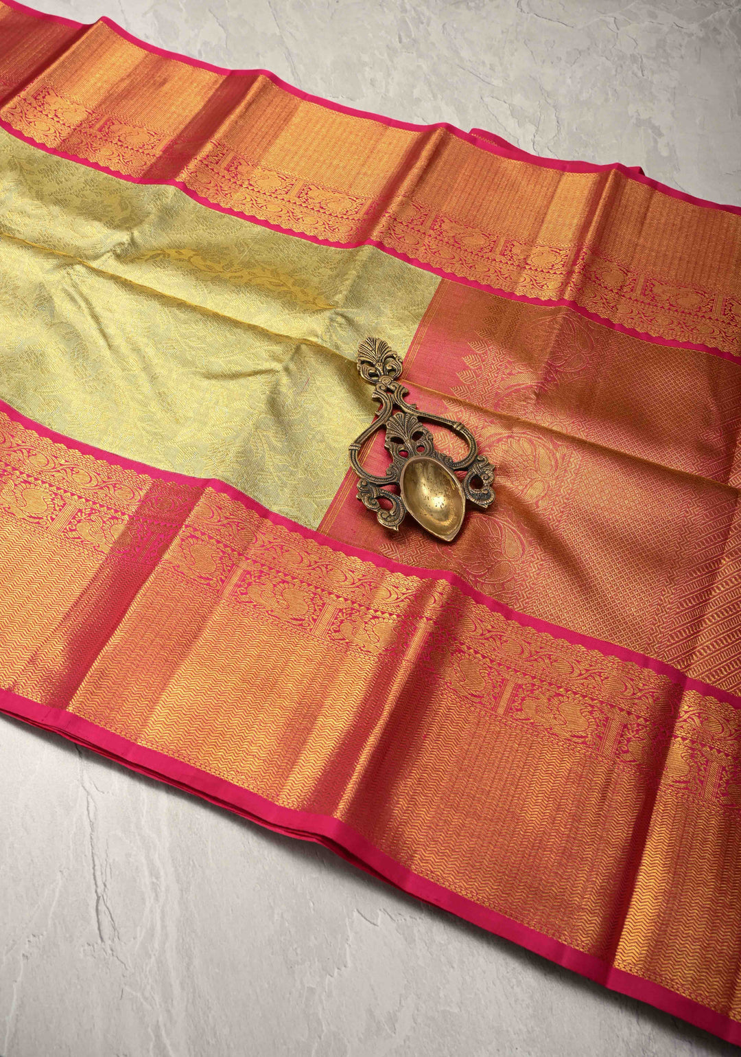 Pure Zari Stunning Green Gold  Tissue Kanjivaram Pure Silk Saree with Brocade Jaal and Contrast Korvai Zari Border | SILK MARK CERTIFIED