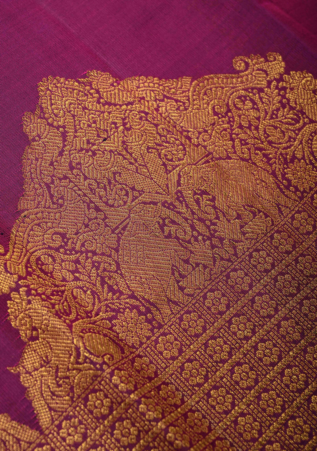 Purple Kanjivaram Silk Saree with Intricate Arch Chariot Twin Peacock and Zari Border | SILK MARK CERTIFIED