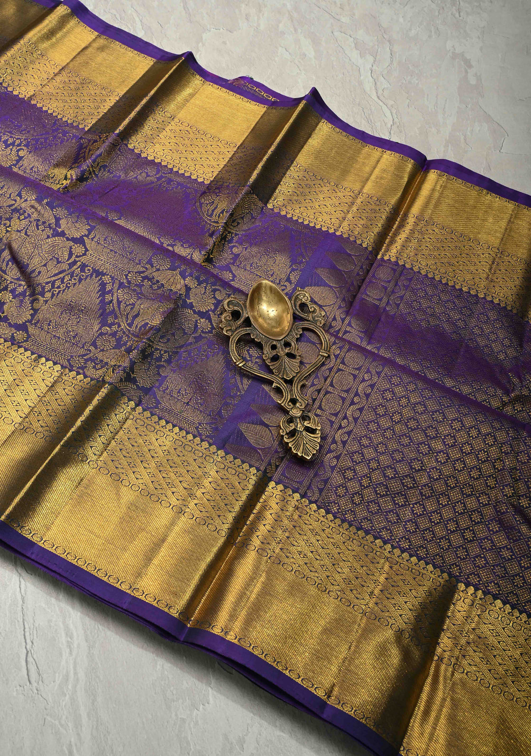 Blue Dual Tone Kanjivaram Pure Silk Saree With Vanasingaram Brocade and Wide Zari Border | SILK MARK CERTIFIED