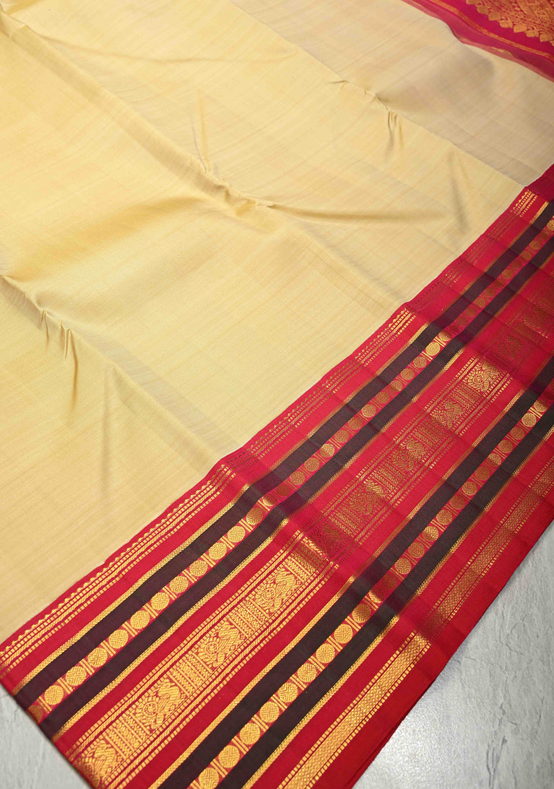 Beige Pure Kanjivaram Silk Saree with Contrast Korvai Zari Border | SILK MARK CERTIFIED