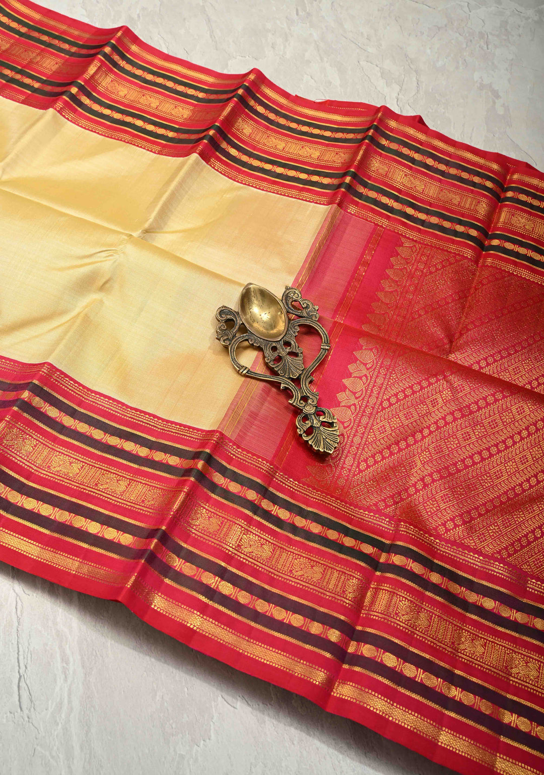 Beige Pure Kanjivaram Silk Saree with Contrast Korvai Zari Border | SILK MARK CERTIFIED