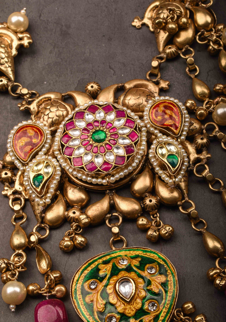 Laquer pendant  with Peacock units with pink white green stones Necklace Set