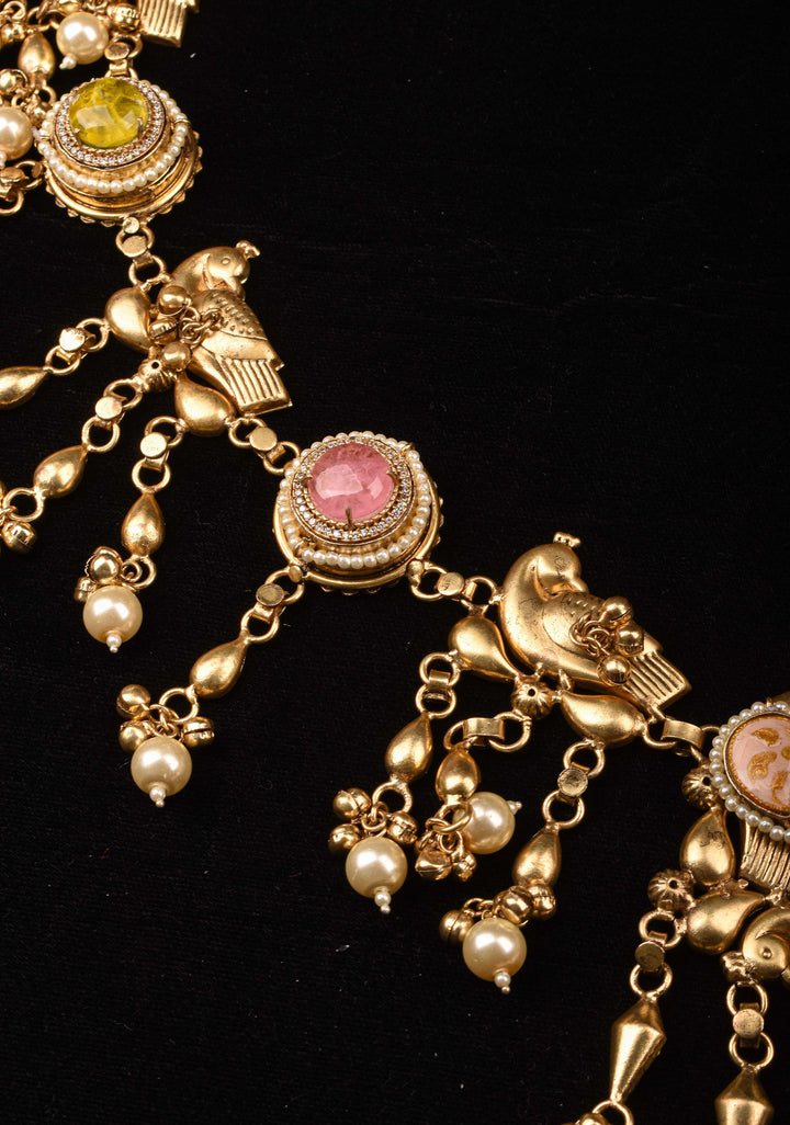 Laquer pendant  with Peacock units with pink white green stones Necklace Set