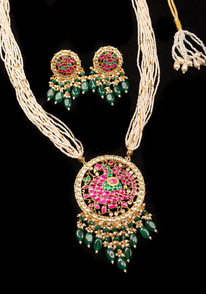 Ahmedabadi Kundan Necklace Set with white Multistrand beads and  peacock pendant | Shobitam Jewelry