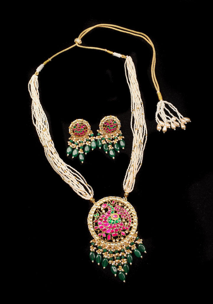 Ahmedabadi Kundan Necklace Set with white Multistrand beads and  peacock pendant | Shobitam Jewelry