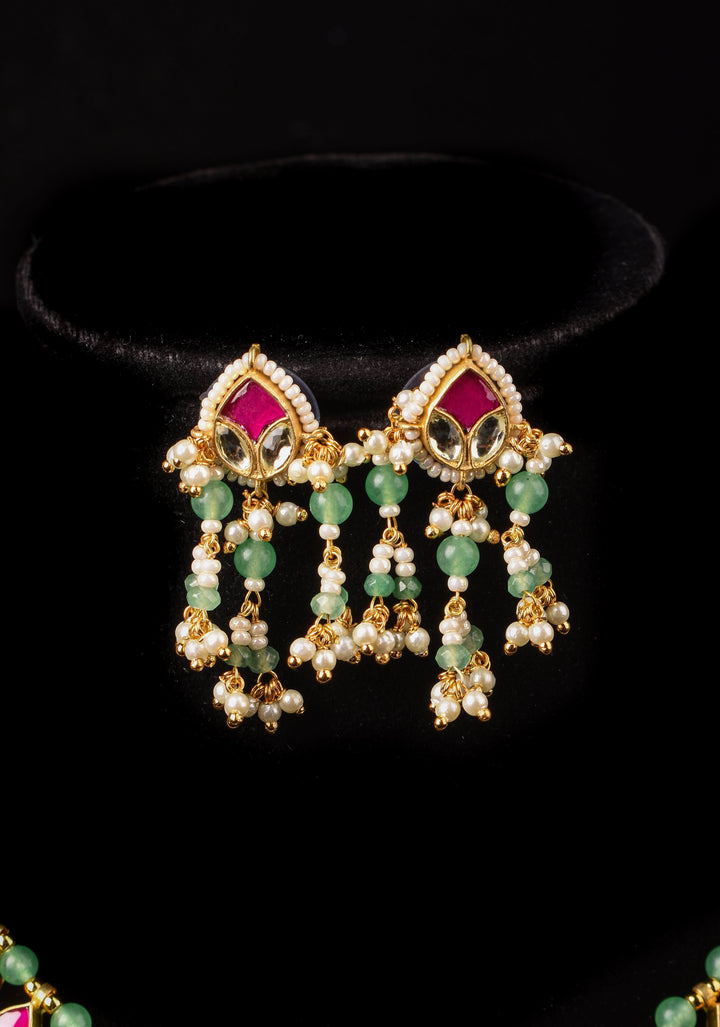 Simple and Lightweight Dangling Jadau Set necklace and Earrings Set