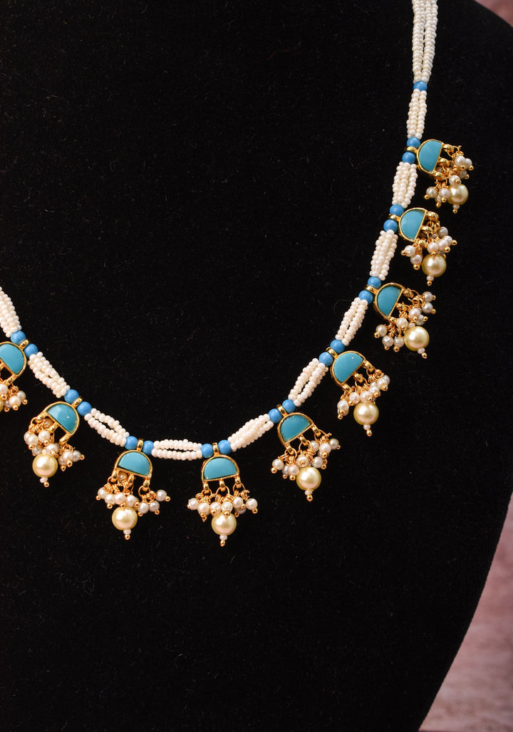 Feroza : Lightweight Ahmedabadi Jadau Necklace and earrings set with 11 dangling units