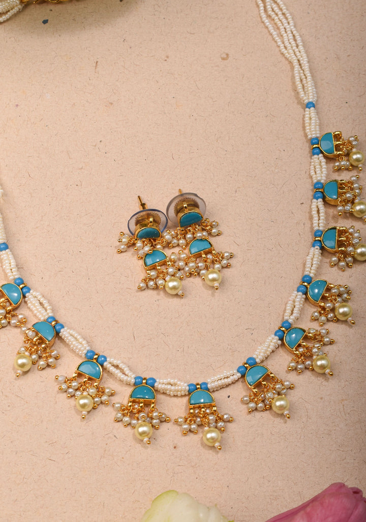 Feroza : Lightweight Ahmedabadi Jadau Necklace and earrings set with 11 dangling units