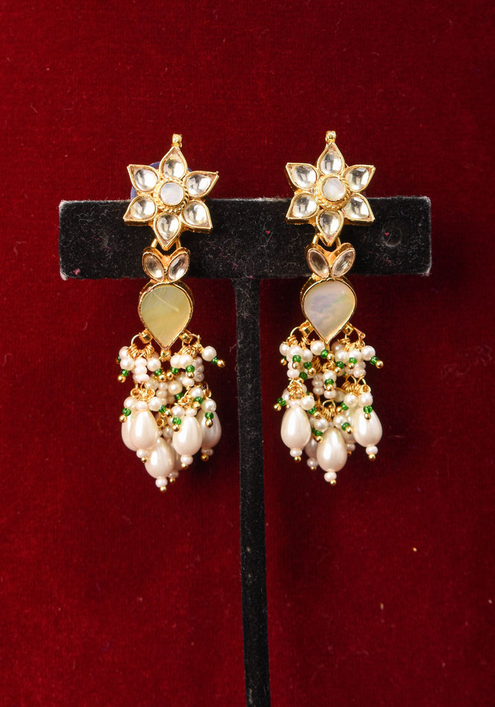 Ahmedabadi Jadau Mother of Pearls choker Set | Shobitam Jewelry