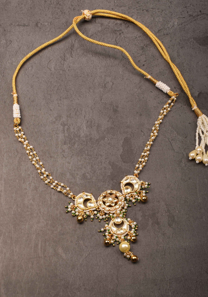 Delicate Multistrand Necklace with Ahmedabadi Kundan Jadau Pendant