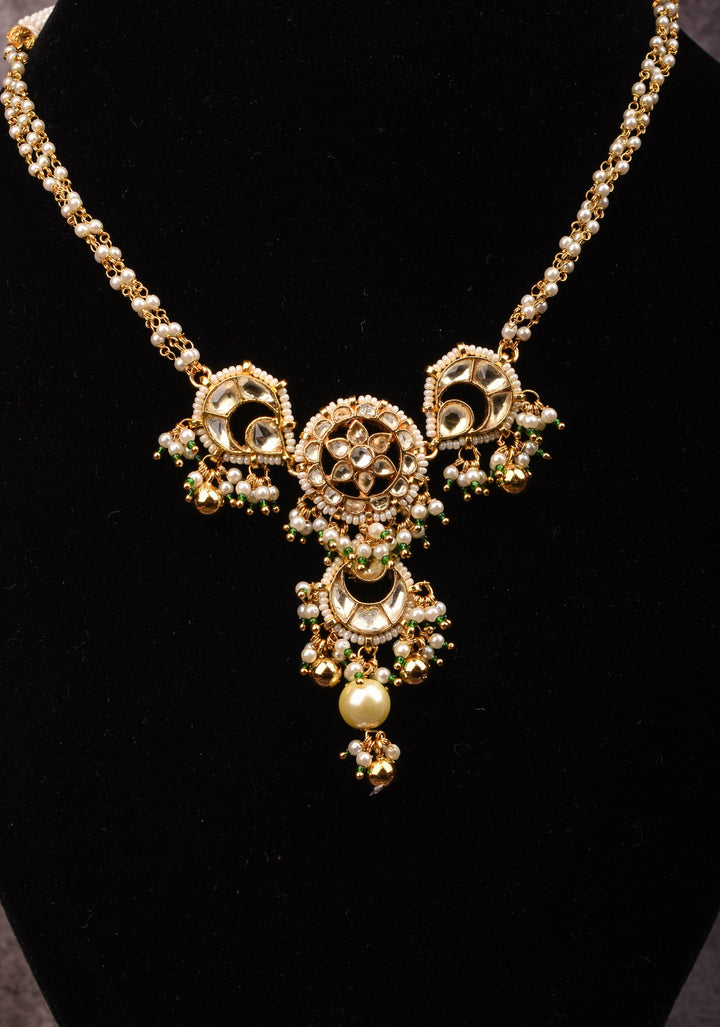 Delicate Multistrand Necklace with Ahmedabadi Kundan Jadau Pendant