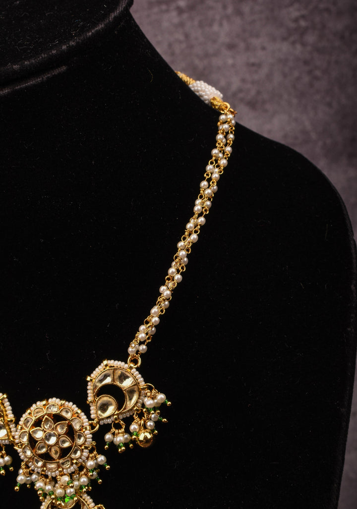 Delicate Multistrand Necklace with Ahmedabadi Kundan Jadau Pendant