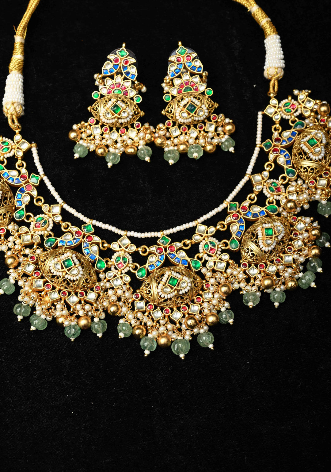Ahmaedabadi Jadau Traditional Intricate Jadau Kundan Design Necklace with dangling Beads