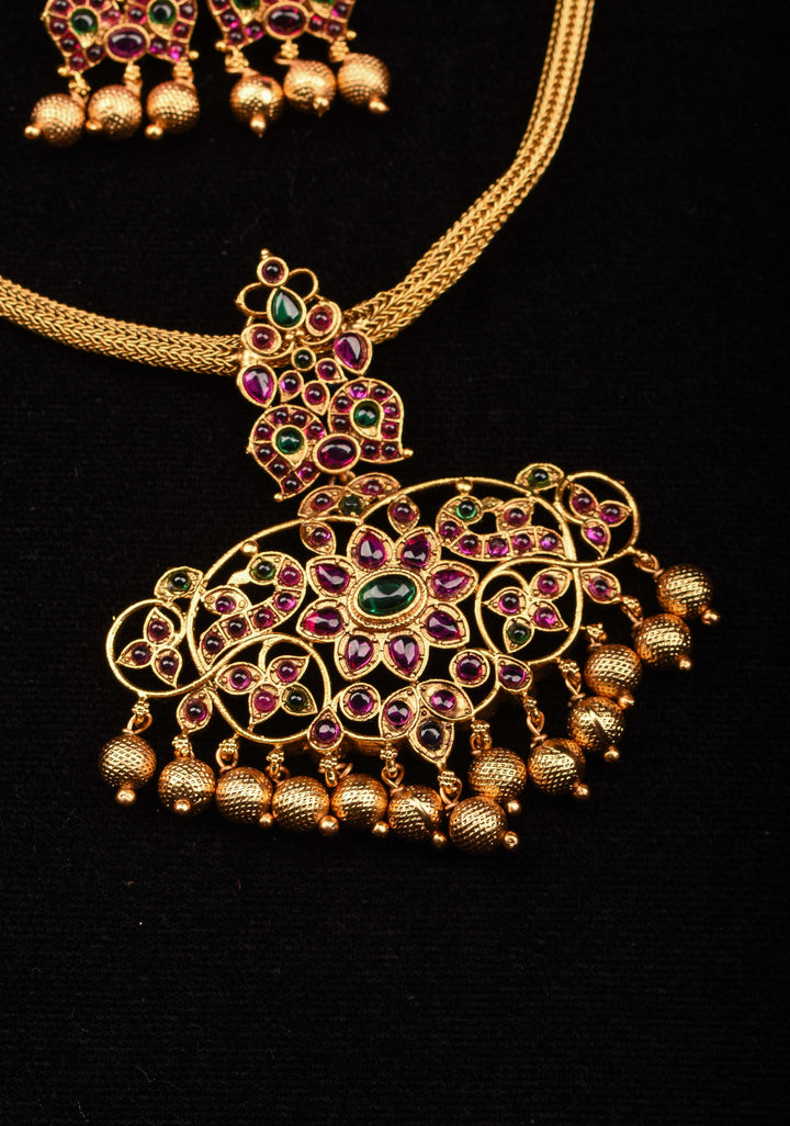 Peacock and flower Kemp Pendent and Earrings Lightweight Set with Chain | Shobitam Jewelry