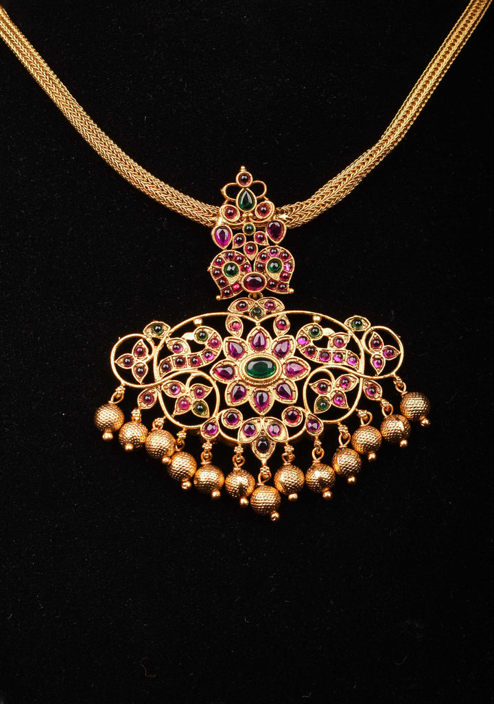 Peacock and flower Kemp Pendent and Earrings Lightweight Set with Chain | Shobitam Jewelry