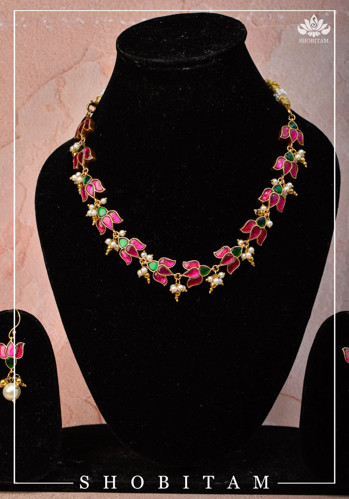 Translucent Lotus Flexible necklace set  | Shobitam Jewelry