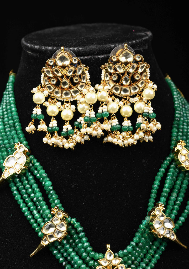 Gold-Plated Parrot Motif Necklace Set with Green Beads and Pearl Dangling Accents