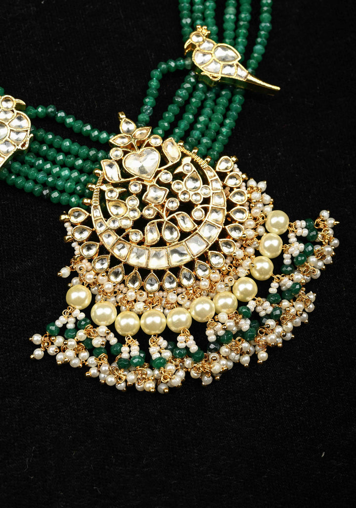 Gold-Plated Parrot Motif Necklace Set with Green Beads and Pearl Dangling Accents
