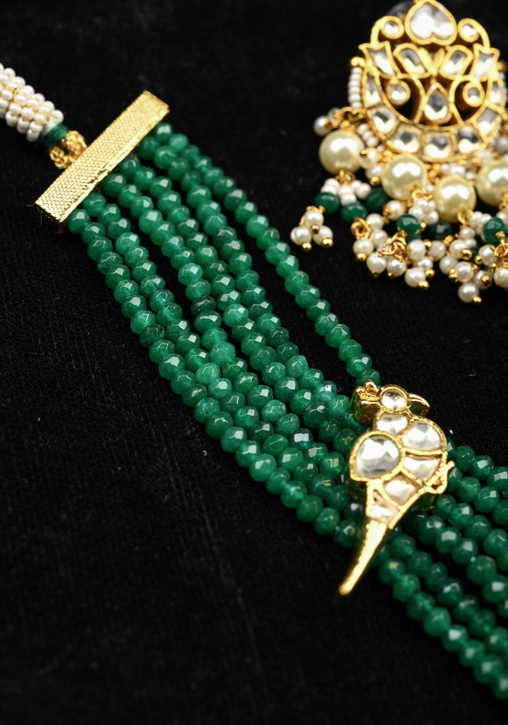 Gold-Plated Parrot Motif Necklace Set with Green Beads and Pearl Dangling Accents