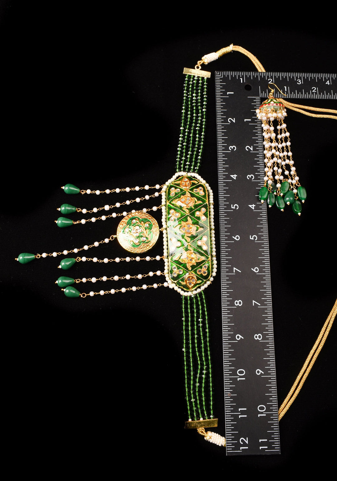 Green and Gold Lacquer Choker Set with Raindrop Design Danglings