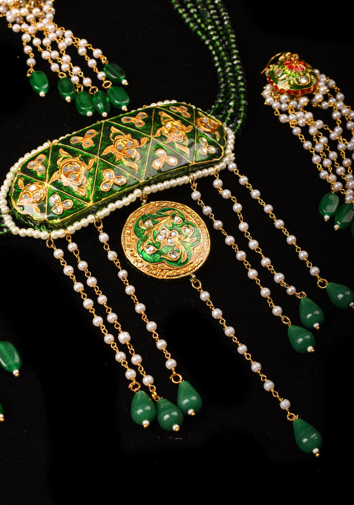 Green and Gold Lacquer Choker Set with Raindrop Design Danglings