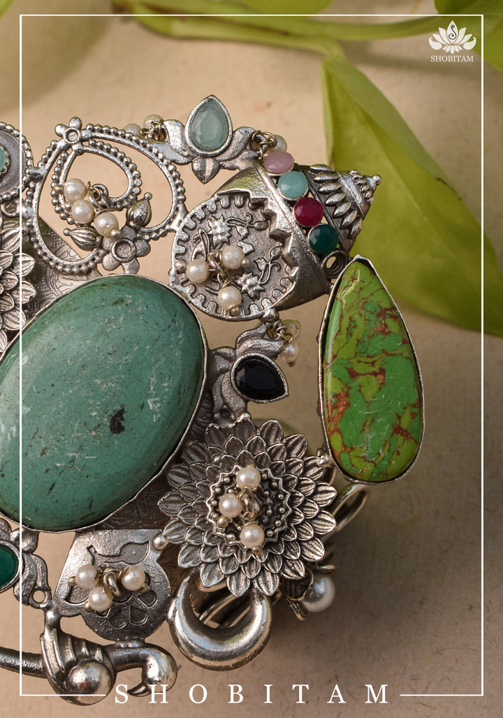 Oxidized Silver Finish Kada with Laquar And Chunky stones