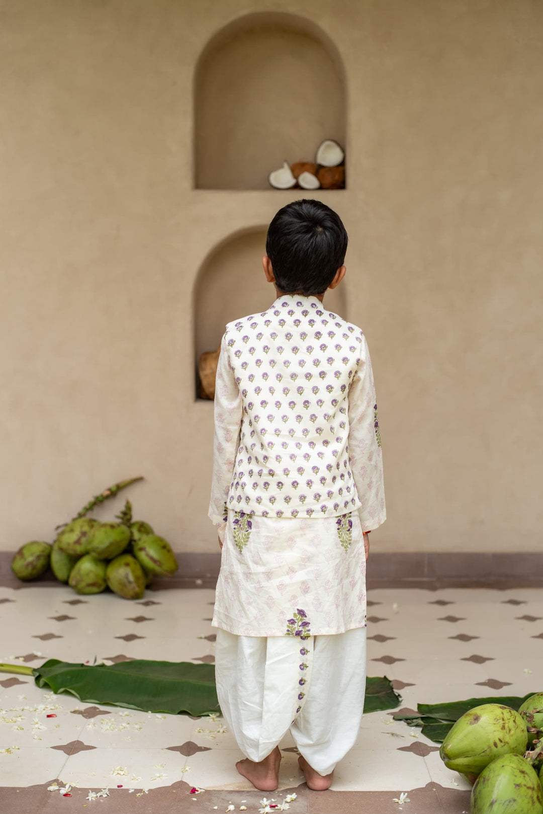 Jamuni Buti Kurta Set | SHOBITAM