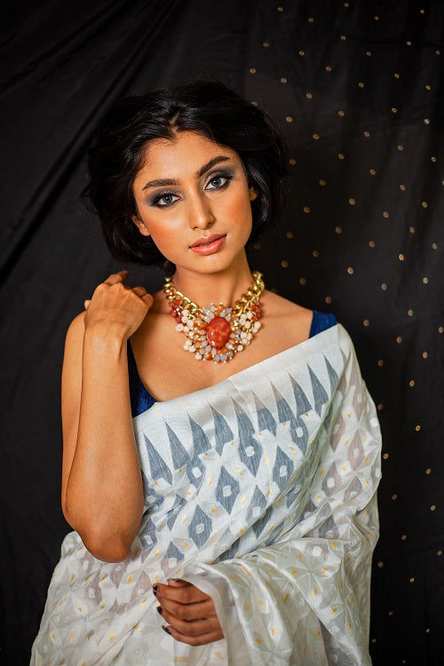 The Golden Queen Necklace | SHOBITAM