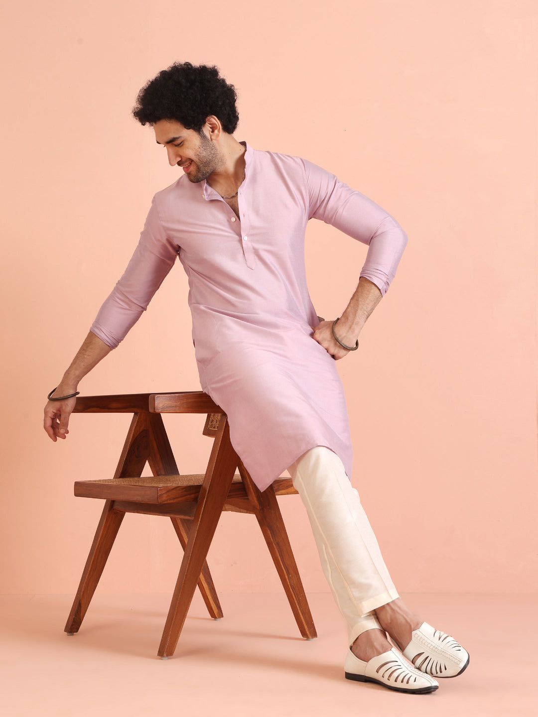 Kisah Men’s Light Pink Cotton Silk Kurta Trouser Set – Solid Ethnic Outfit – Festive Minimal Wear | SHOBITAM