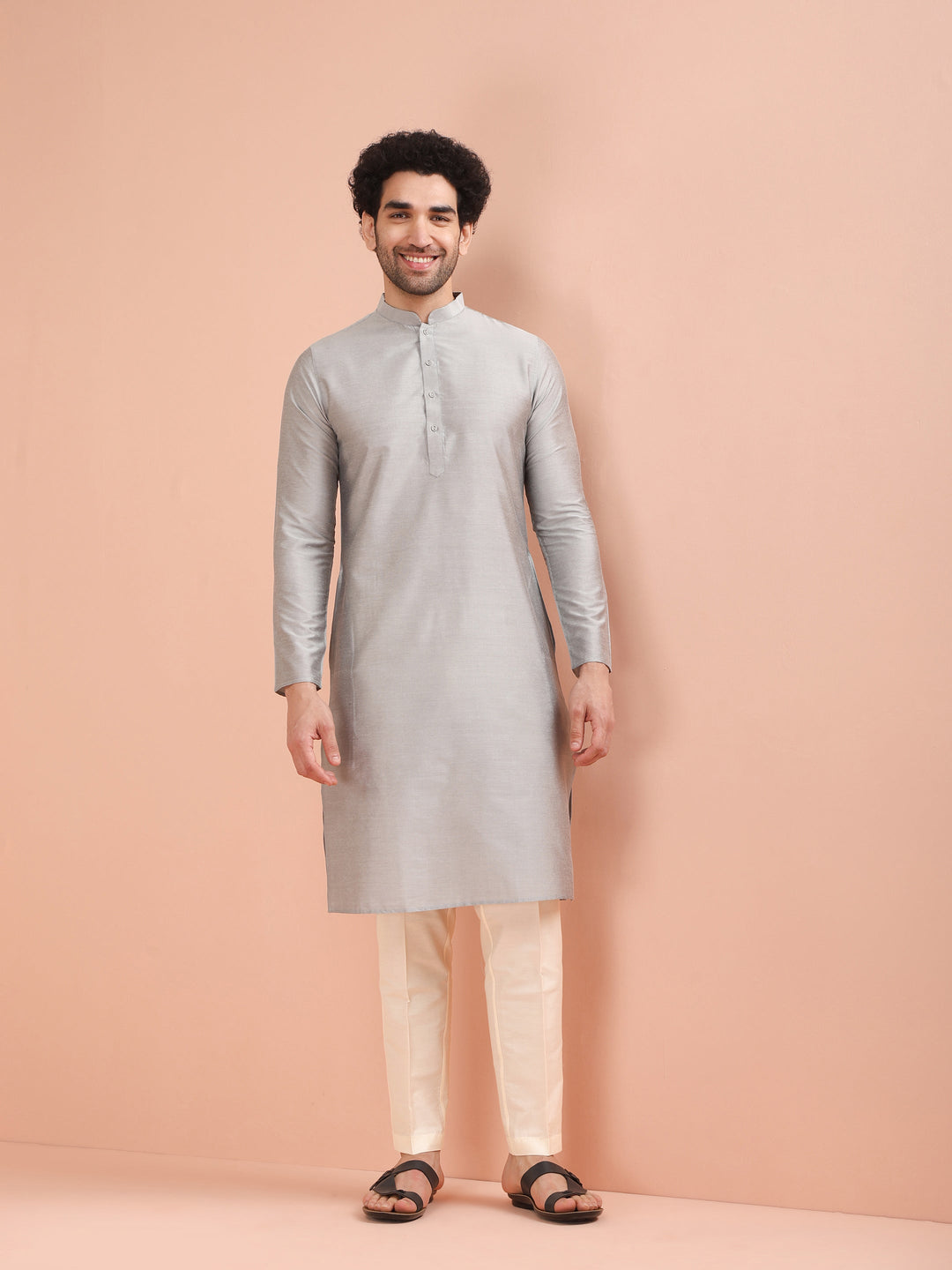 Men Grey Solid Kurta | SHOBITAM
