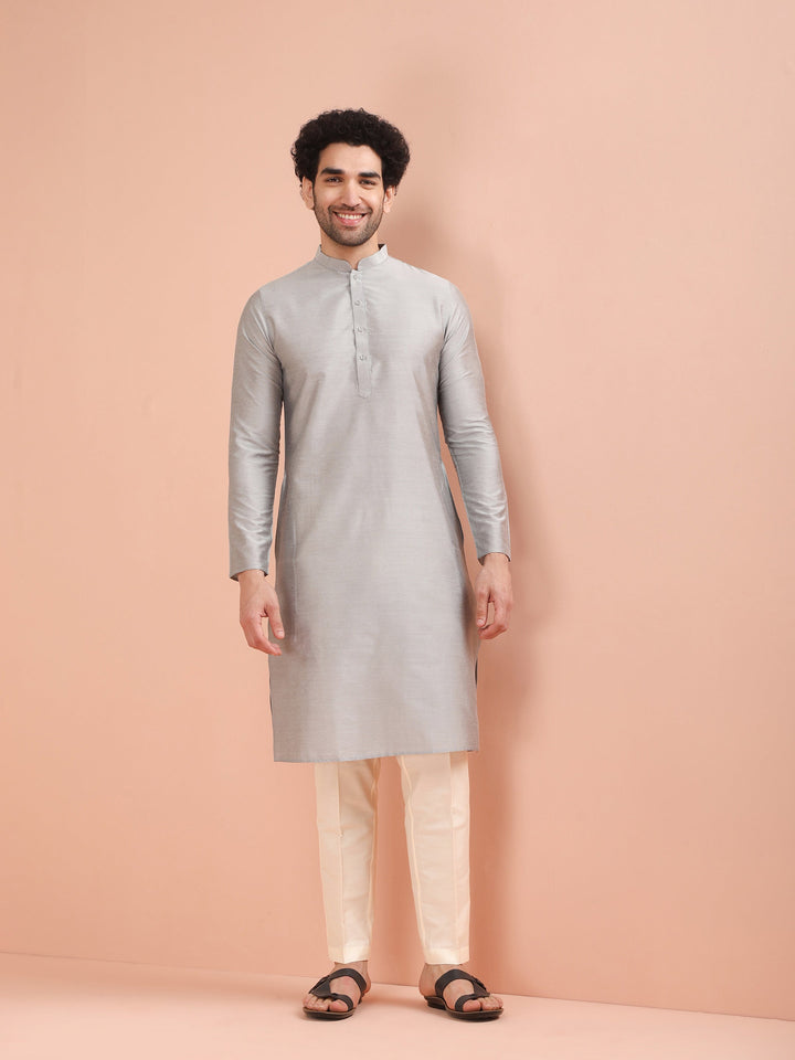 Men Grey Solid Kurta | SHOBITAM