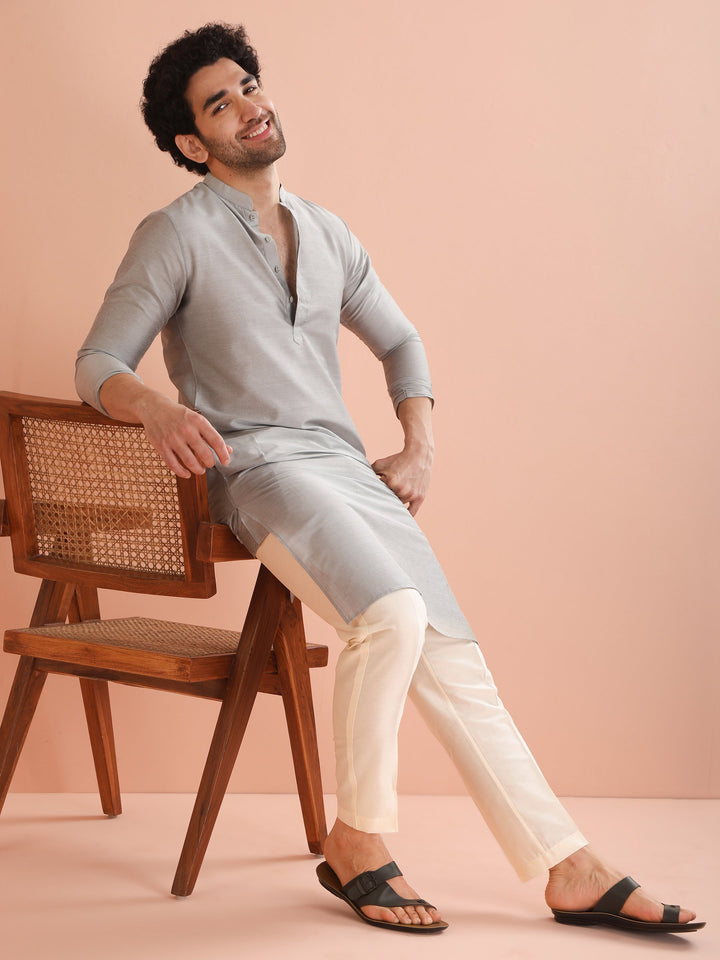 Men Grey Solid Kurta | SHOBITAM