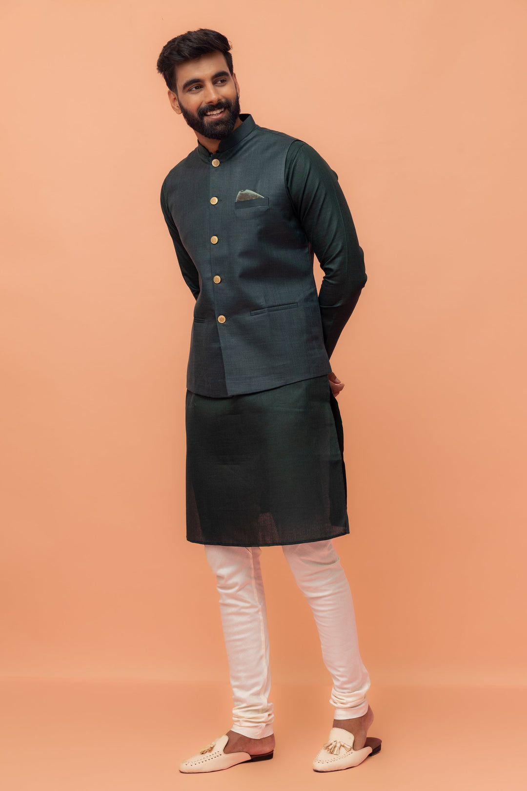 Men Green Solid Nehru Jacket | SHOBITAM