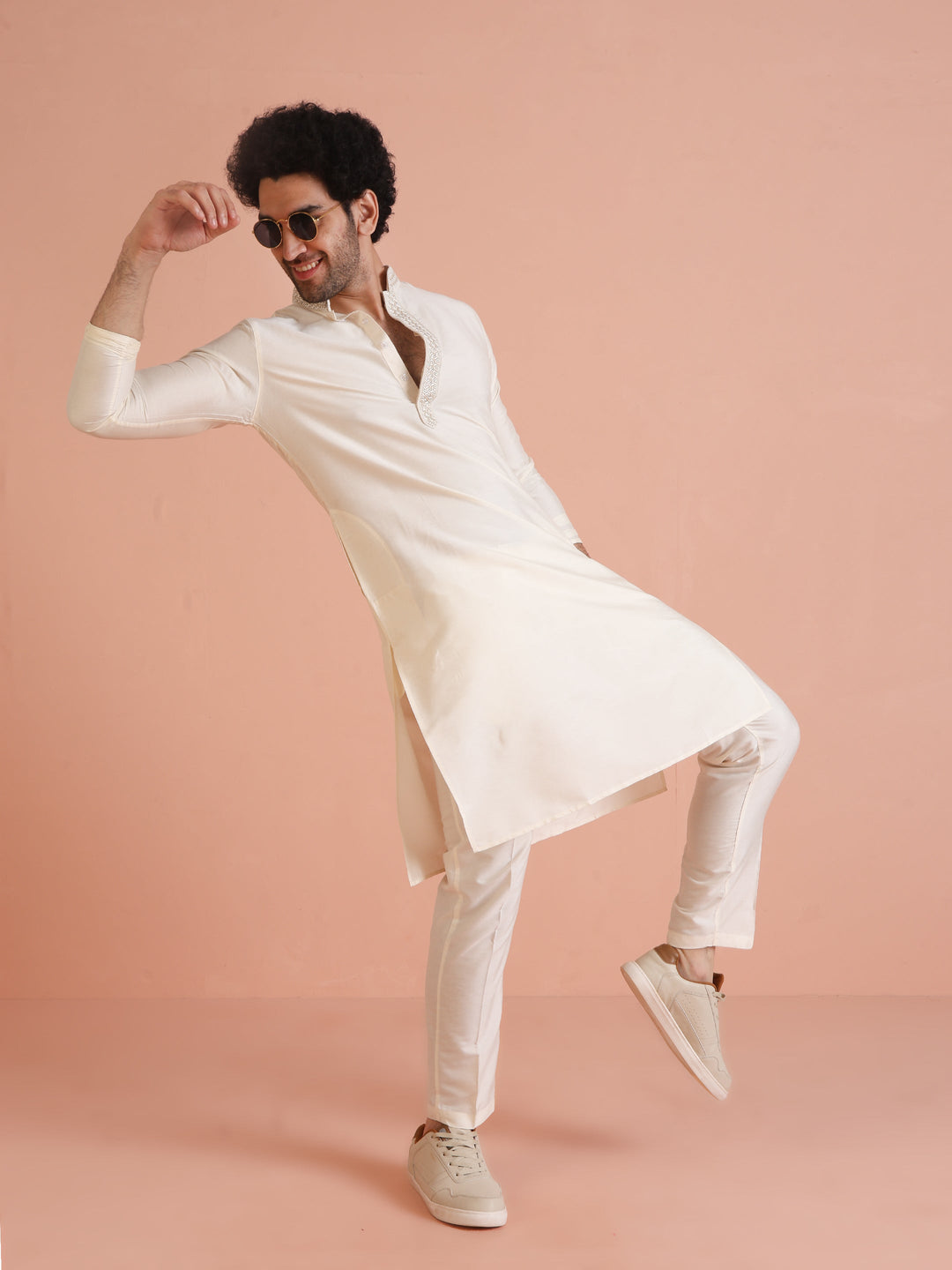 Cream Embroidered Kurta  | SHOBITAM