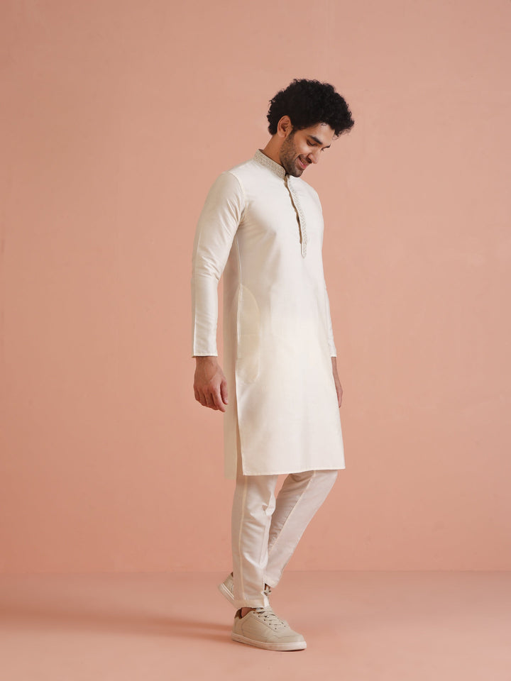 Cream Embroidered Kurta  | SHOBITAM