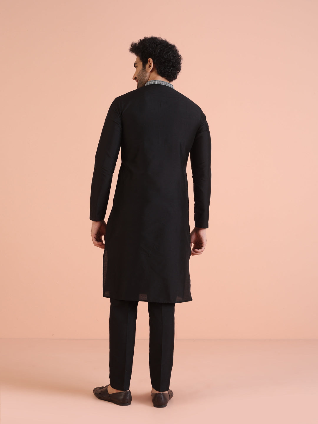 Black Silk Blend Kurta Set with Embroidered Collar Detailing and Matching Trousers |SHOBITAM