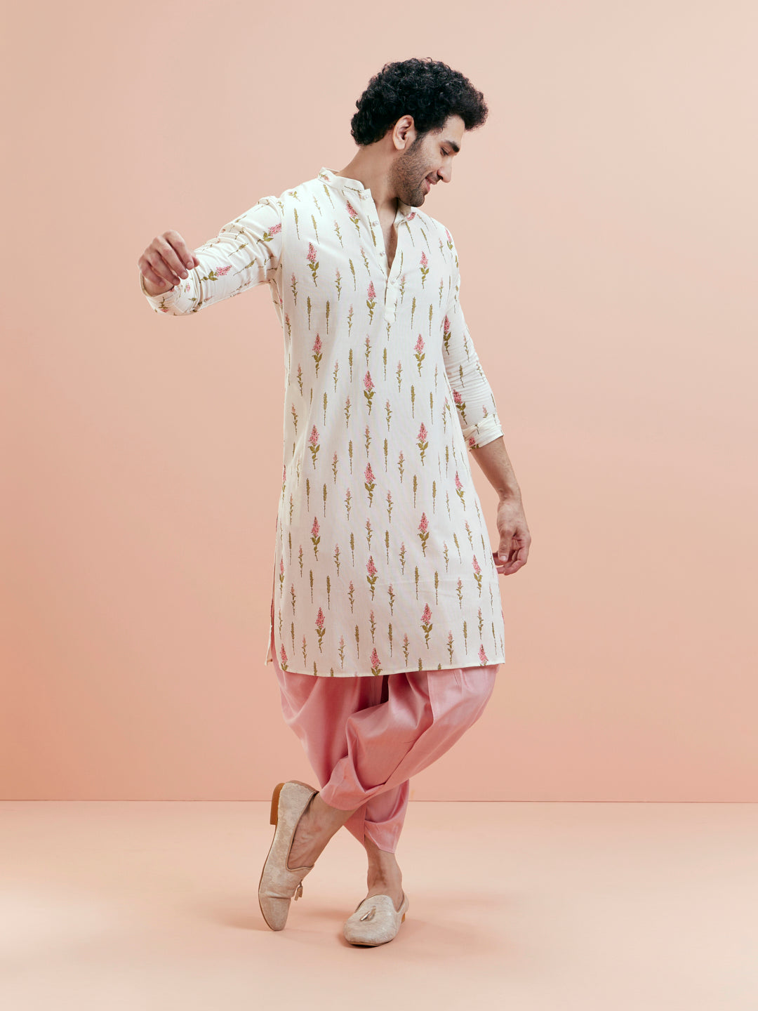 Cream Cotton Floral Printed Kurta | SHOBITAM