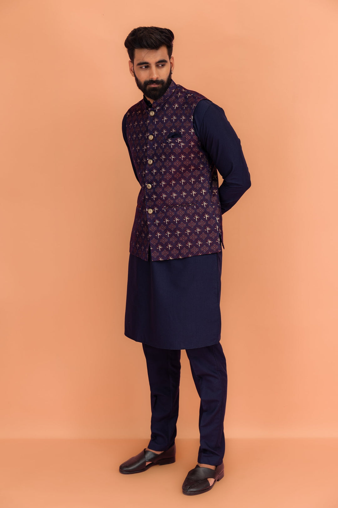 Men Maroon Textured Nehru Jacket | SHOBITAM